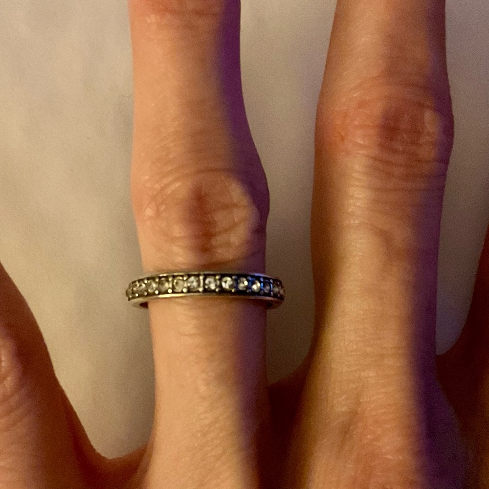 Brighton Crystal Eternity Band Ring Sz 7 Silver Tone Signed Classic Stackable - Picture 3 of 7